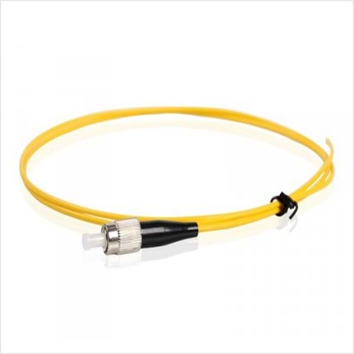 ST/UPC SM 9/125 SX PİGTAİL 3.00mm G652D easy strip L:2,5mt